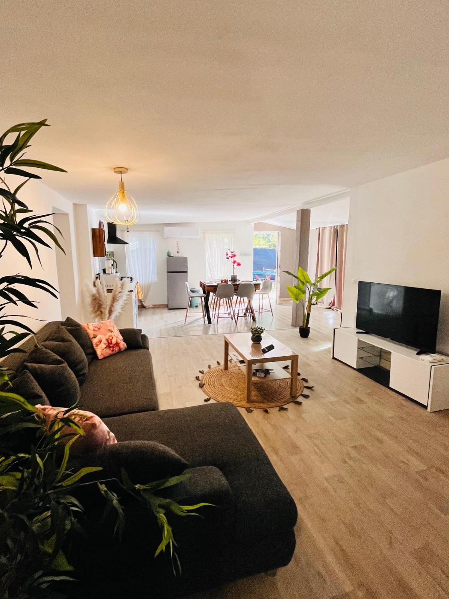 Location T3 Jardin Avec Piscine Villa Meze Luaran gambar